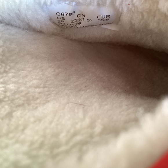 Coach Rachelle Quilted Nylon Slippers Size 5B RED ***NEW*** - Picture 2 of 4